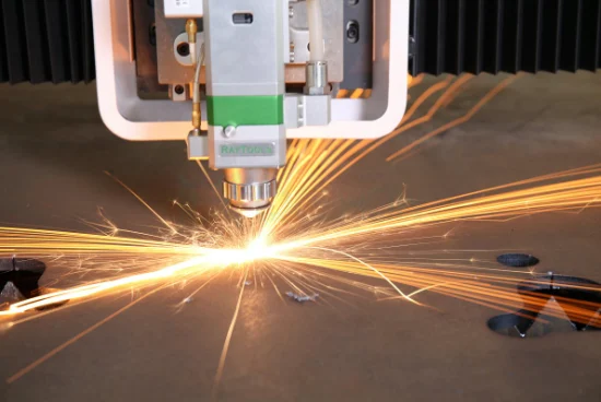 Hochpräziser kleiner CNC-Stahlfaserlaser-Blechschneider in meiner Nähe